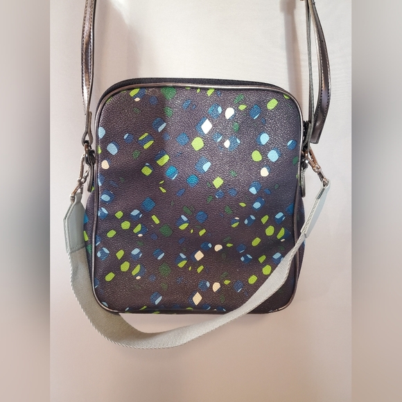 Vera Bradley Polka Dot Crossbody Camera Bag - Picture 13 of 14